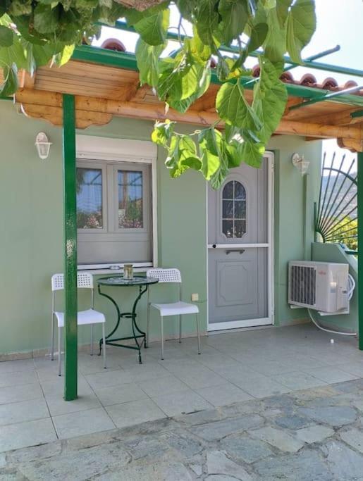 Apartment Lovely On The Agia Anna (Evia)